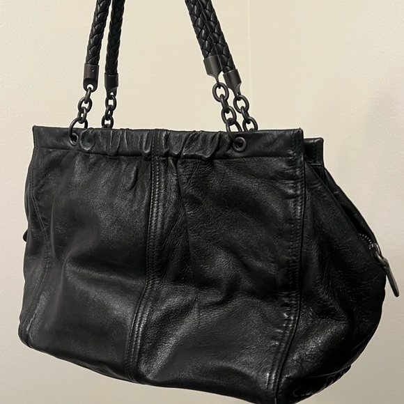 Bottega Veneta Black Leather Tote – Vintage / Intrecciato Handles – 17” - Picture 2 of 16